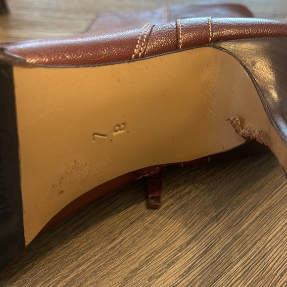 Coach size 7 oxblood ankle boot pointed toe worn twice perfect condition - Picture 3 of 6